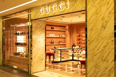 primo store gucci in giappone